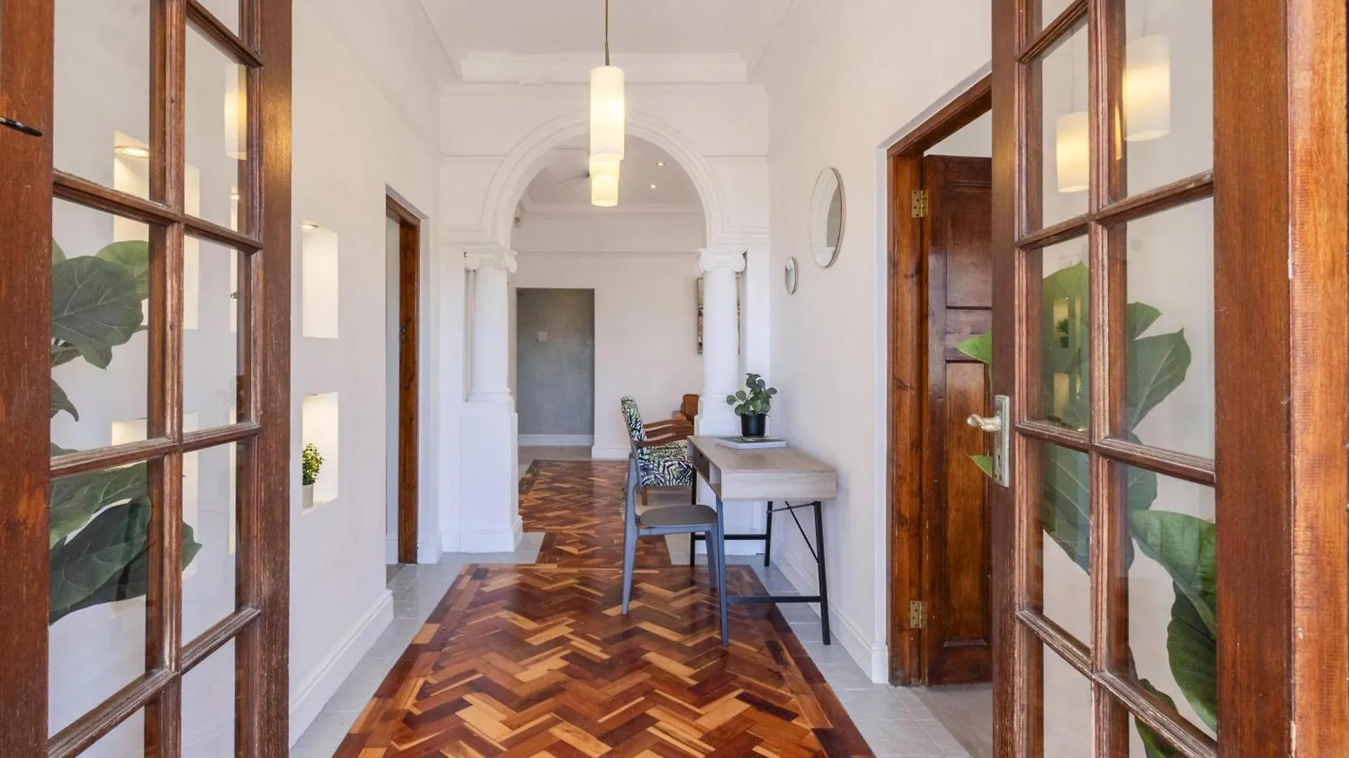 Vibrant 3-Bedroom In The Heart Of Bo-Kaap Cape Town 0*,  Güney Afrika