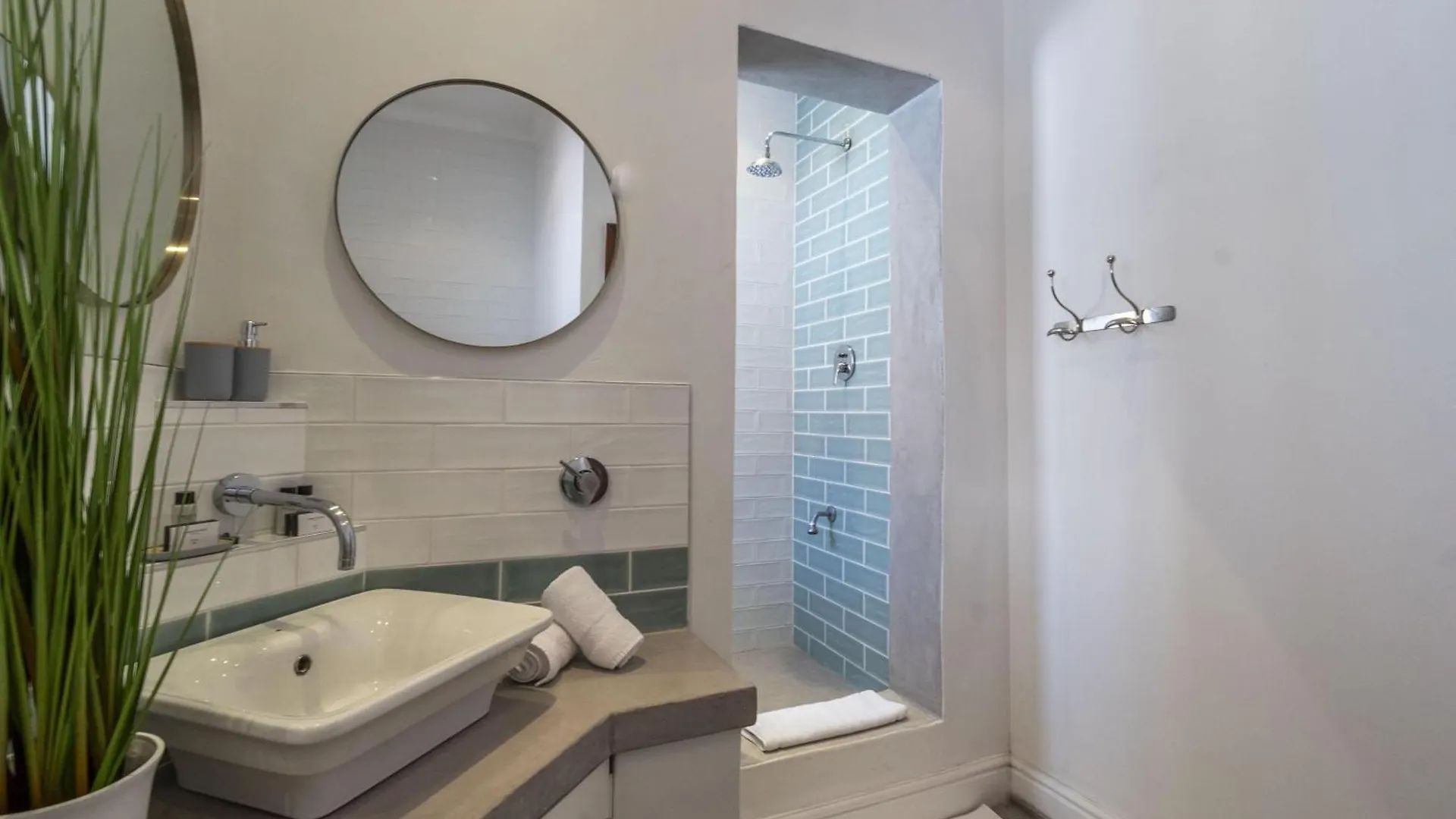 Vibrant 3-Bedroom In The Heart Of Bo-Kaap Cape Town